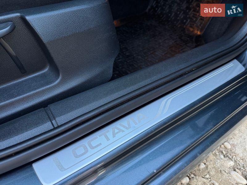 Лифтбек Skoda Octavia 2016 в Стрые