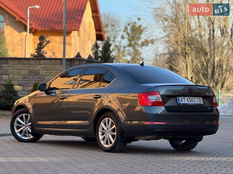 Лифтбек Skoda Octavia 2016 в Стрые