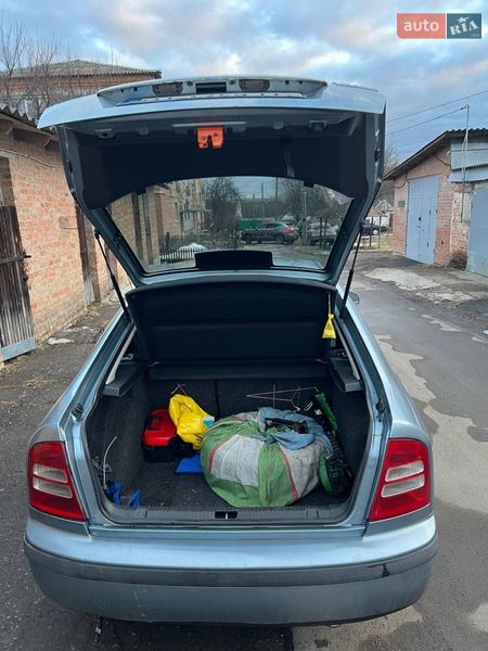 Лифтбек Skoda Octavia 2001 в Полтаве