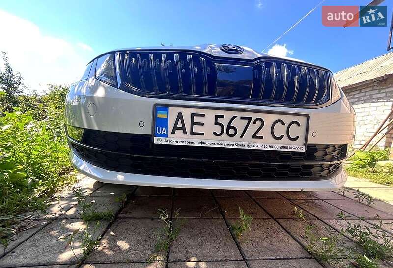 Универсал Skoda Octavia 2017 в Александрие