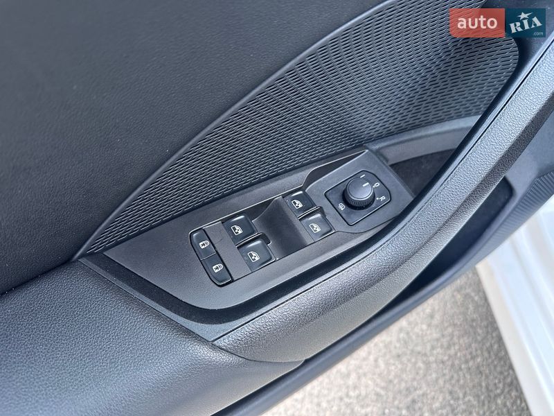 Лифтбек Skoda Octavia 2022 в Днепре