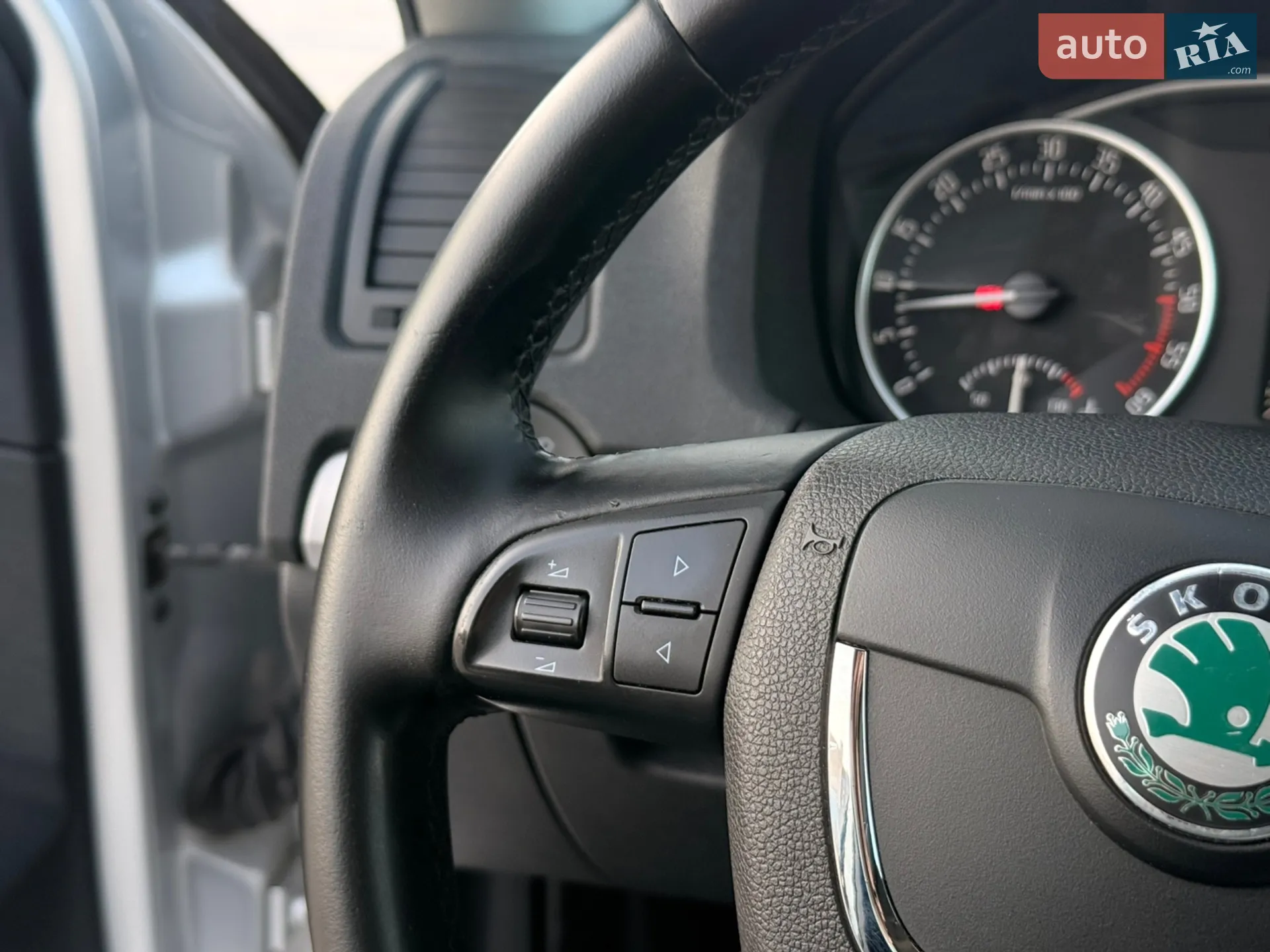 2012 Skoda Octavia - мініатюра 25