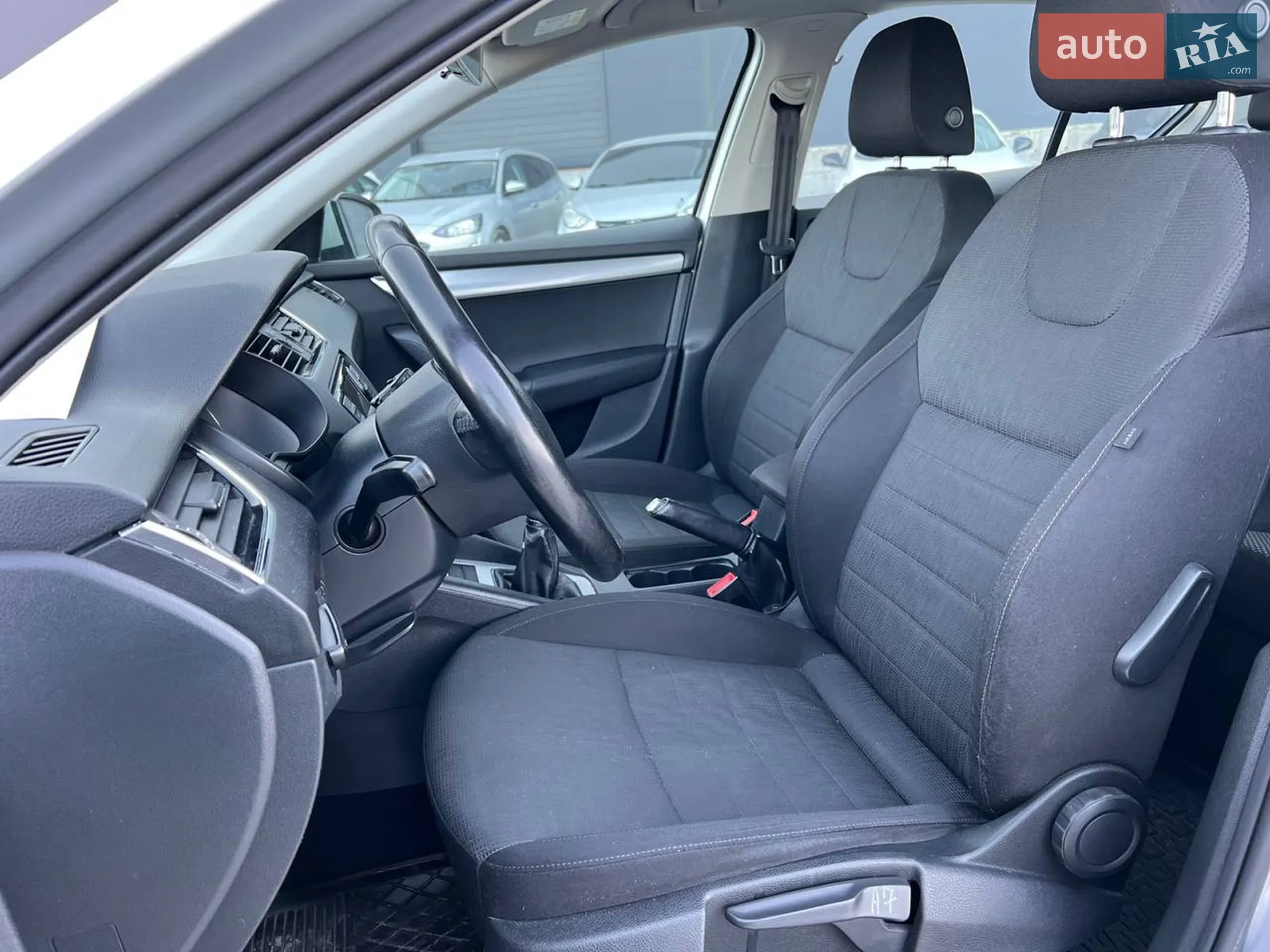 2016 Skoda Octavia - мініатюра 18
