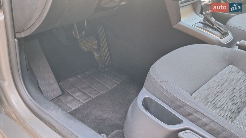 Универсал Skoda Octavia 2010 в Калуше