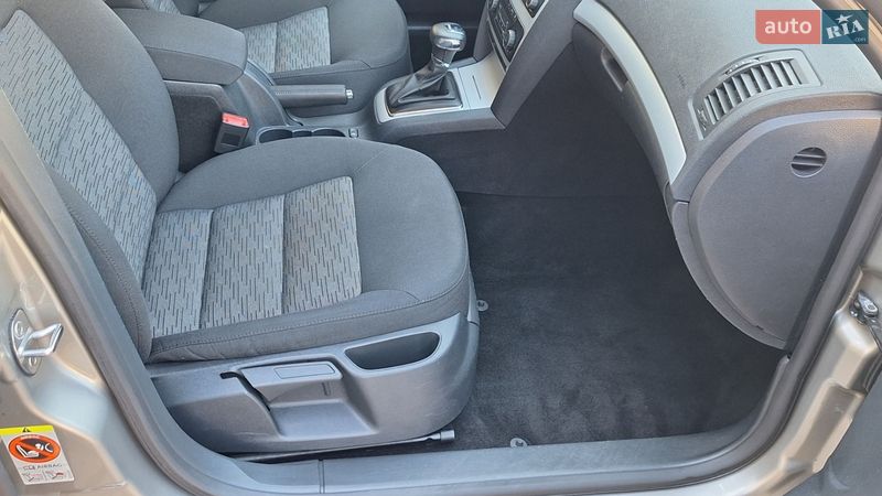 Универсал Skoda Octavia 2010 в Калуше