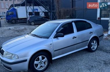 Ліфтбек Skoda Octavia 2001 в Шепетівці
