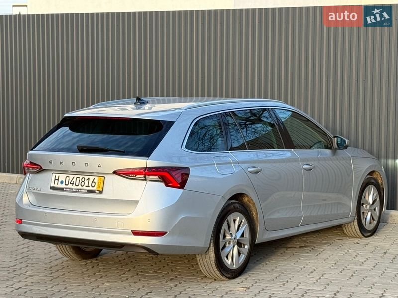 Универсал Skoda Octavia 2021 в Львове