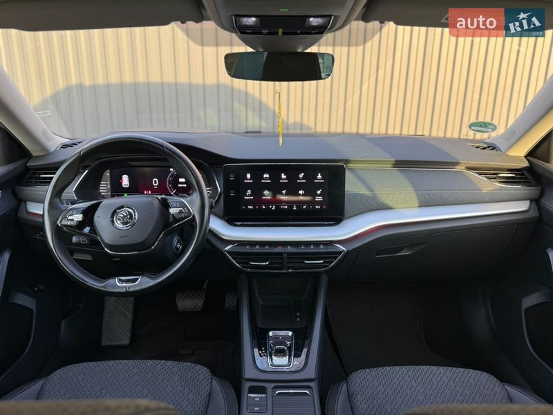 Универсал Skoda Octavia 2021 в Львове
