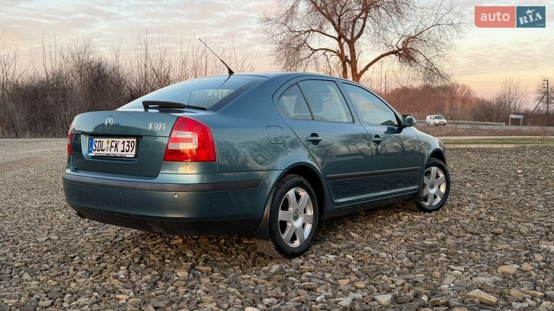 Лифтбек Skoda Octavia 2006 в Самборе