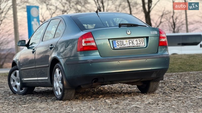 Лифтбек Skoda Octavia 2006 в Самборе