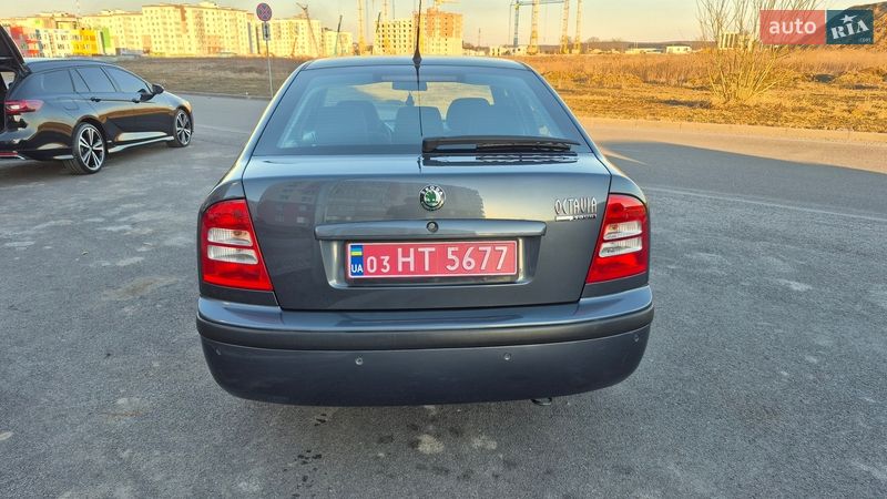 Лифтбек Skoda Octavia 2010 в Виннице