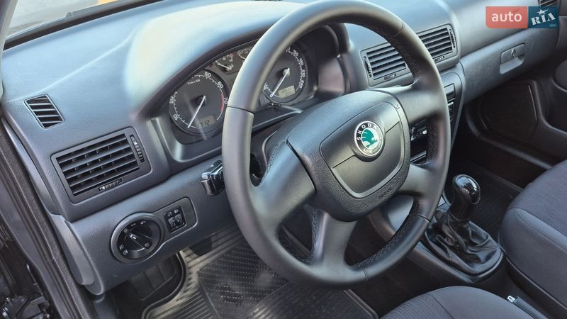 Лифтбек Skoda Octavia 2010 в Виннице