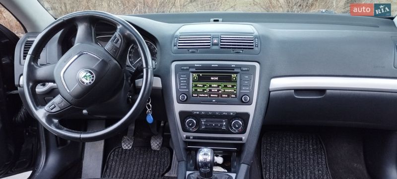 Универсал Skoda Octavia 2010 в Дубно