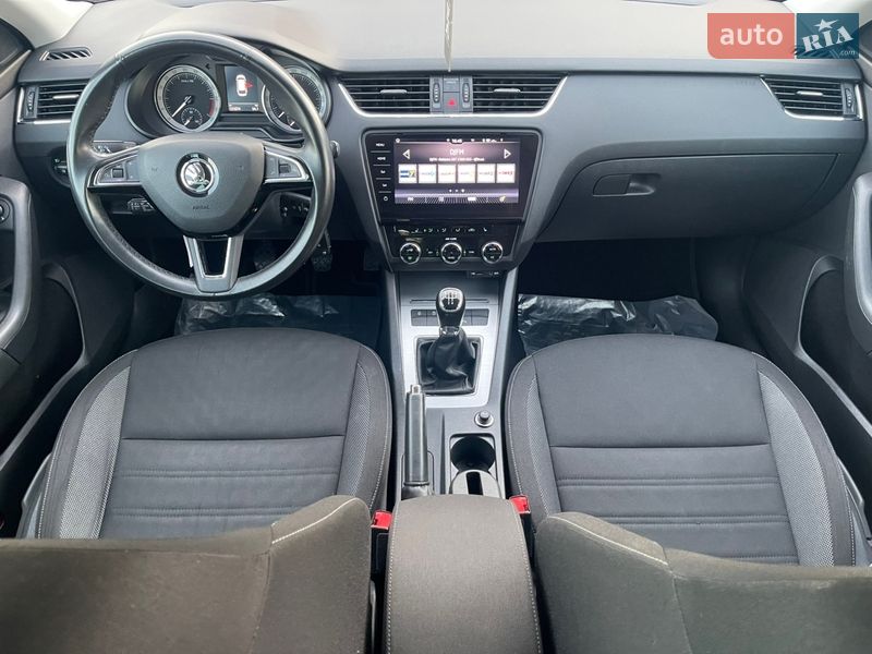 Универсал Skoda Octavia 2017 в Луцке