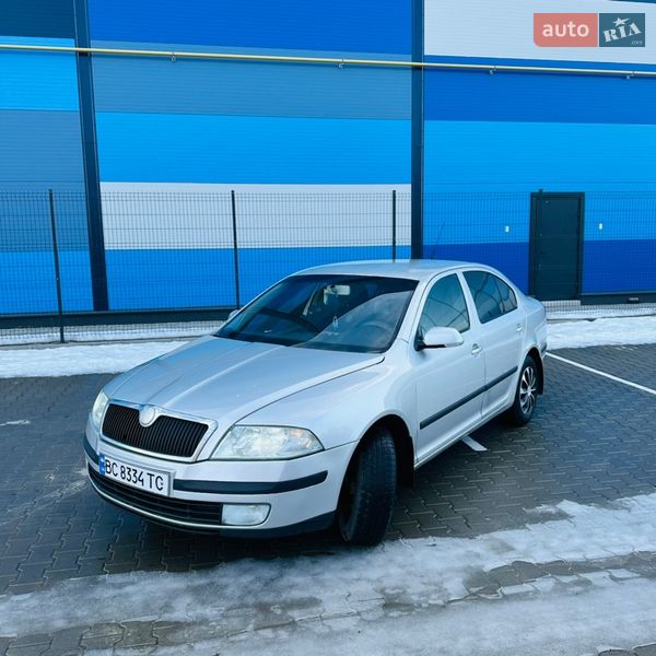 Лифтбек Skoda Octavia 2006 в Львове
