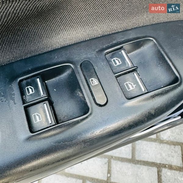 Лифтбек Skoda Octavia 2006 в Львове