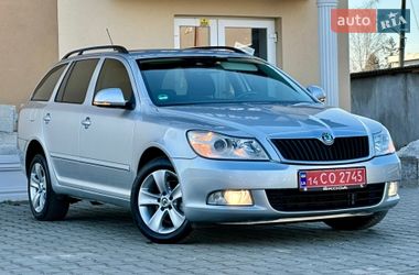 Универсал Skoda Octavia 2013 в Дрогобыче