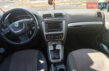 Універсал Skoda Octavia 2012 в Чернігові