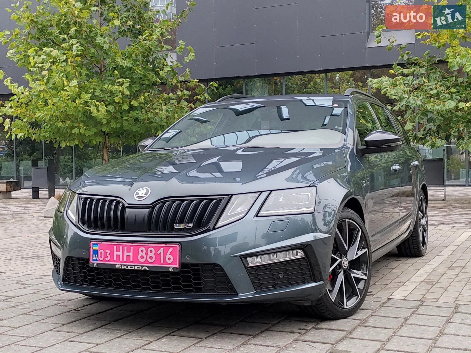 2019 Skoda Octavia - мініатюра 2