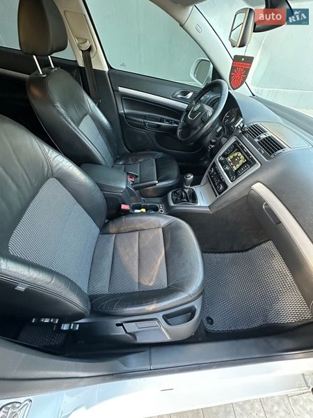Лифтбек Skoda Octavia 2010 в Львове фото 10 Лифтбек Skoda Octavia 2010 в Львове