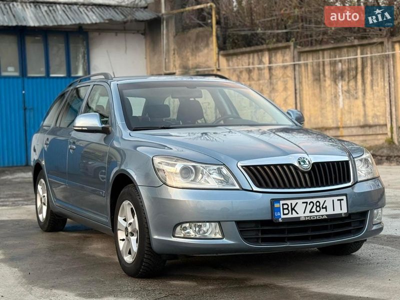 Универсал Skoda Octavia 2010 в Ровно