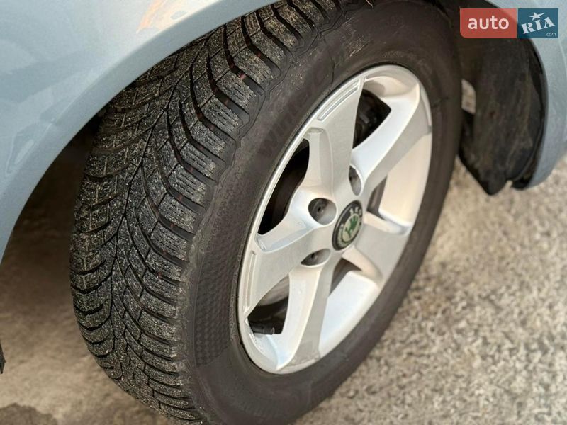 Универсал Skoda Octavia 2010 в Ровно