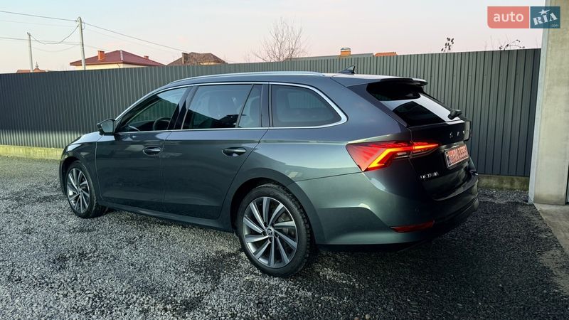 Универсал Skoda Octavia 2020 в Ужгороде