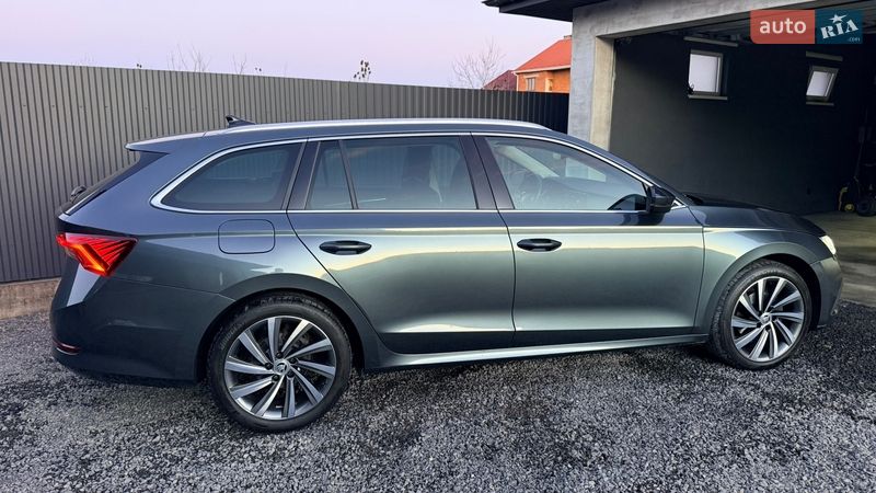 Универсал Skoda Octavia 2020 в Ужгороде
