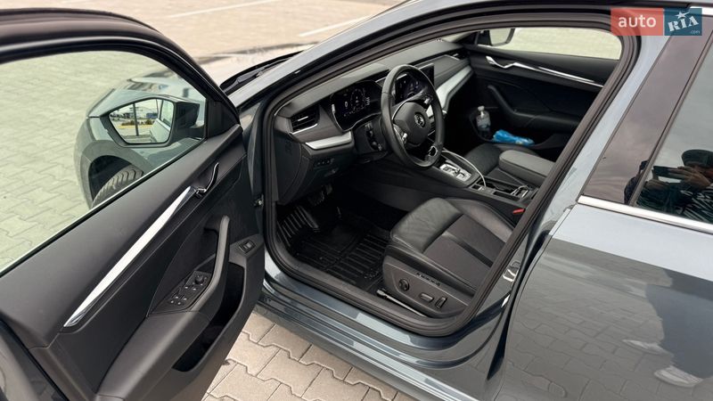 Универсал Skoda Octavia 2020 в Ужгороде