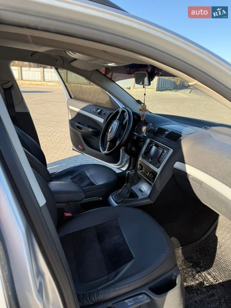 Универсал Skoda Octavia 2011 в Ужгороде