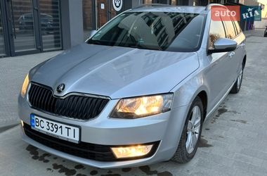 Универсал Skoda Octavia 2016 в Новояворовске