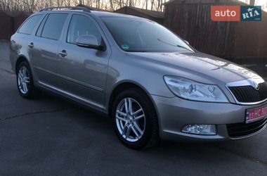 Универсал Skoda Octavia 2010 в Луцке