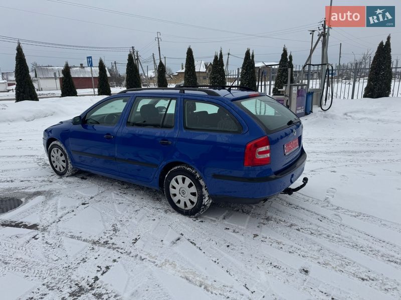 Универсал Skoda Octavia 2007 в Сарнах