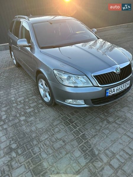 Универсал Skoda Octavia 2012 в Кропивницком