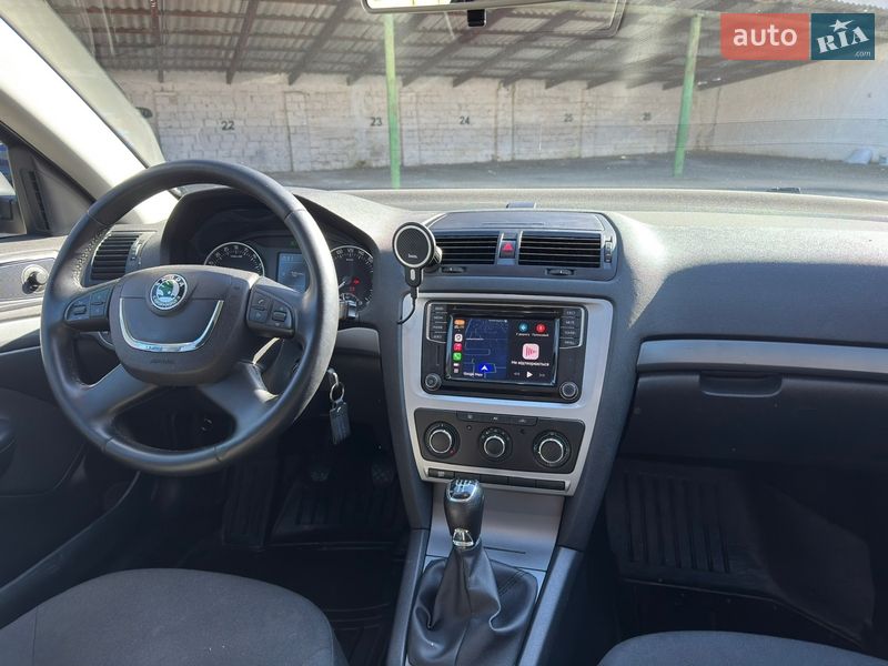 Универсал Skoda Octavia 2012 в Черновцах