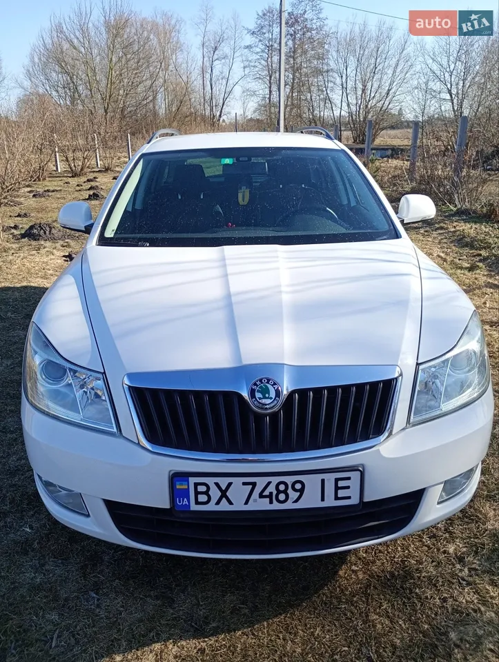2011 Skoda Octavia - мініатюра 9