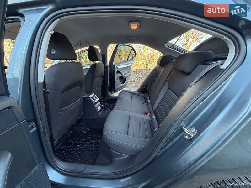 Лифтбек Skoda Octavia 2018 в Киеве