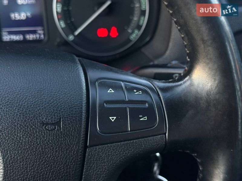 Универсал Skoda Octavia 2006 в Львове