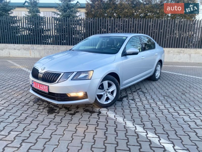 Лифтбек Skoda Octavia 2019 в Луцке