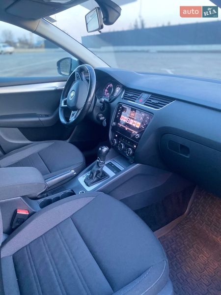 Лифтбек Skoda Octavia 2019 в Луцке