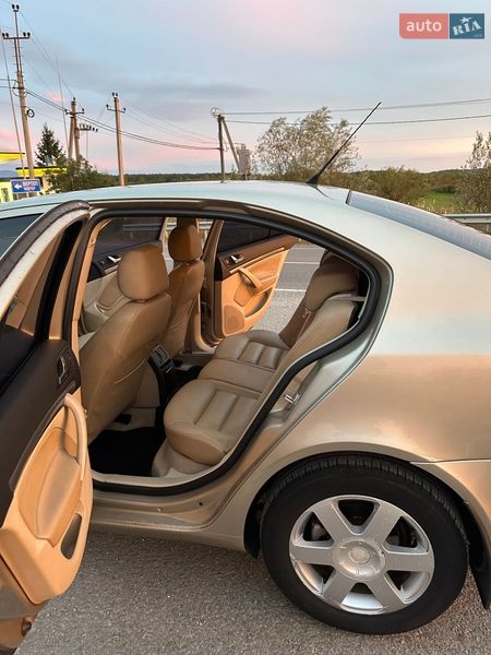 Лифтбек Skoda Octavia 2005 в Виноградове