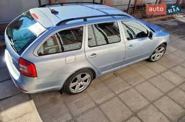 Универсал Skoda Octavia 2010 в Пересечном