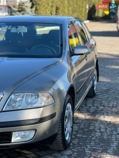 Универсал Skoda Octavia 2008 в Староконстантинове