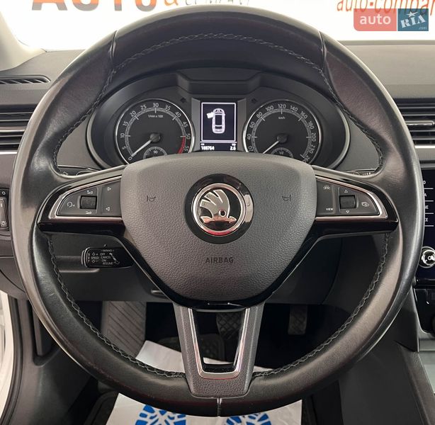 Универсал Skoda Octavia 2019 в Львове