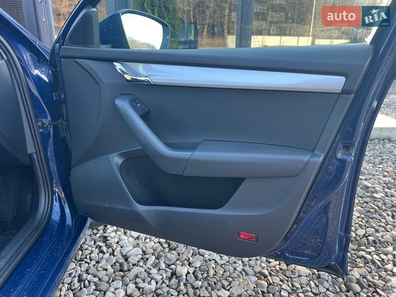 Лифтбек Skoda Octavia 2017 в Львове