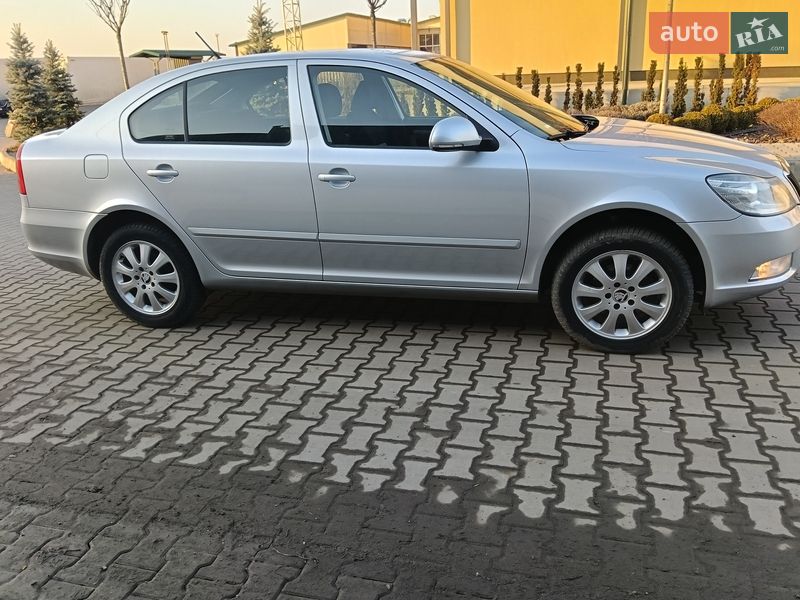 Лифтбек Skoda Octavia 2011 в Луцке фото 12 Лифтбек Skoda Octavia 2011 в Луцке