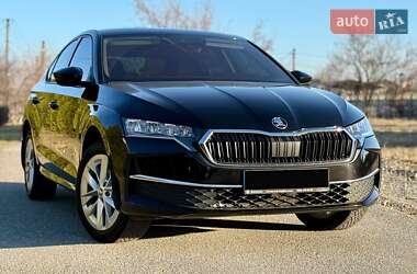 Лифтбек Skoda Octavia 2024 в Днепре