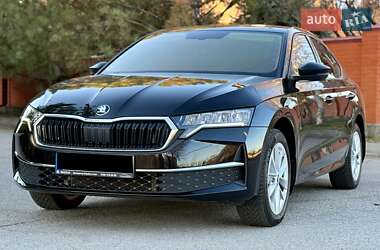 Лифтбек Skoda Octavia 2024 в Днепре