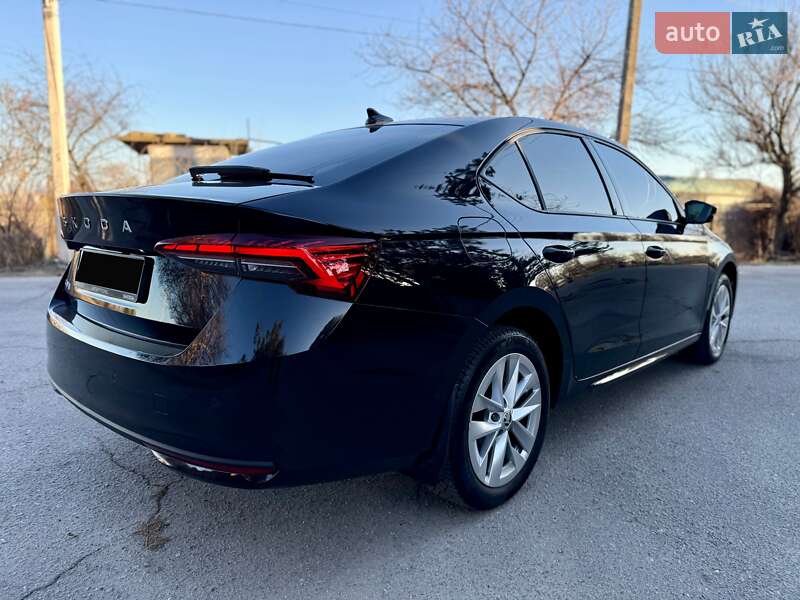 Лифтбек Skoda Octavia 2024 в Днепре