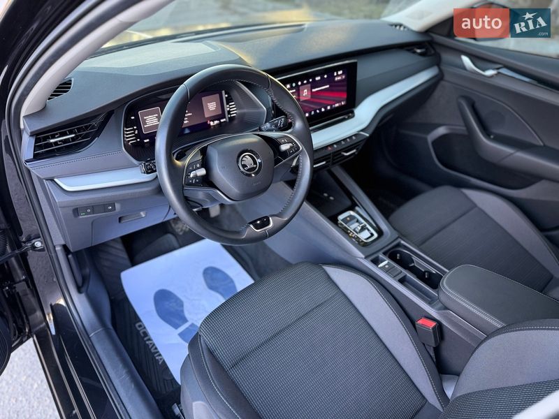 Лифтбек Skoda Octavia 2024 в Днепре